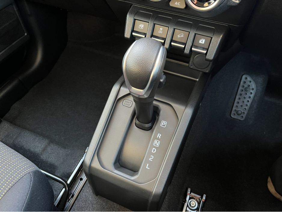 2025 Suzuki Jimny LITTLE G SIERRA 4 SEAT AUTOMATIC 1.5 PETROL //DELIVERY MILES//BRAND NEW//HIGH SPEC// €39,950