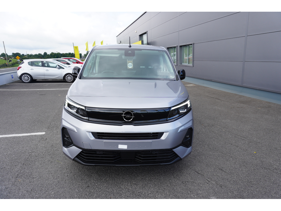 2026 Opel Combo Sportive 1.5 130PS AUTOMATIC €33,700