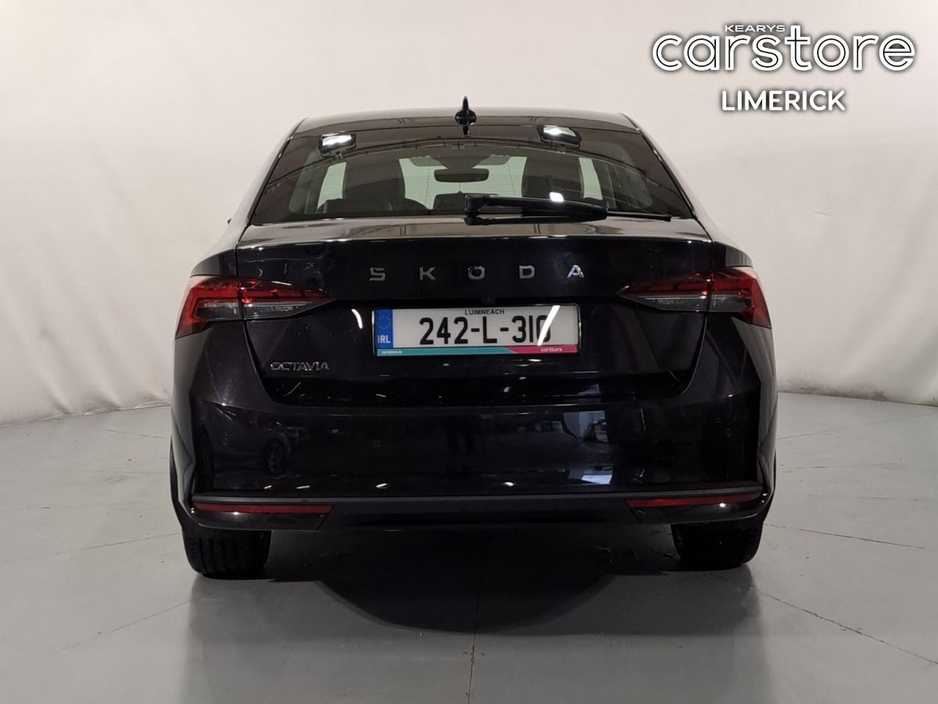 2024 Skoda Octavia Selection 2.0TDI 115HP €31,880