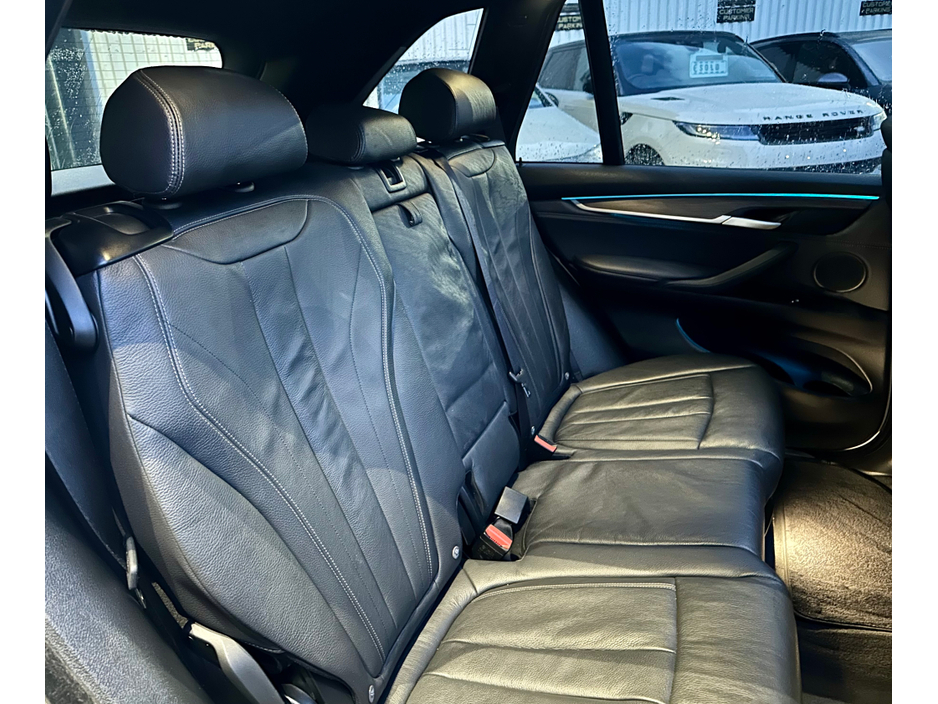 2017 BMW X5 7 SEAT XDRIVE MSPORT SUNROOF €32,450