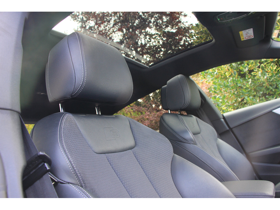 2023 Audi A5 Black Edition * Tilt and Slide Sunroof * Extra spec €51,950