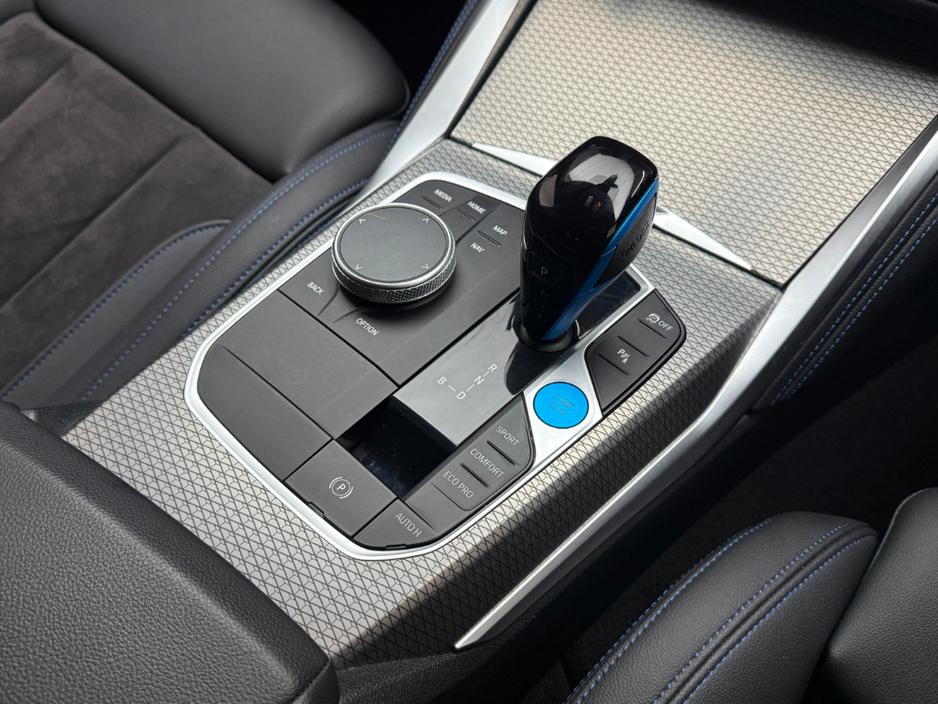 2022 BMW i4 40 M SPORT EDRIVE €37,990