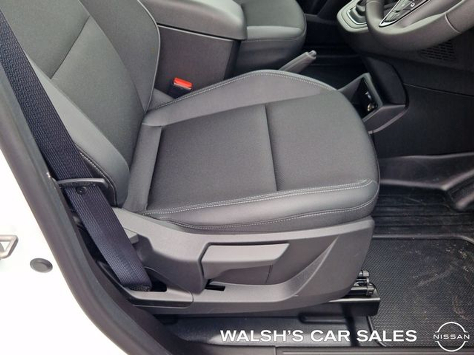 2025 Nissan Townstar SWB PAB VAN 6DR Auto €20,000