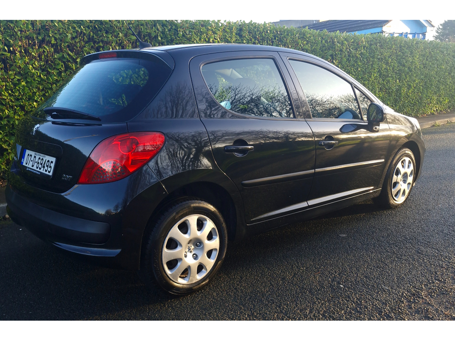 2007 Peugeot 207 SE 1.4 8V 5DR €1,999
