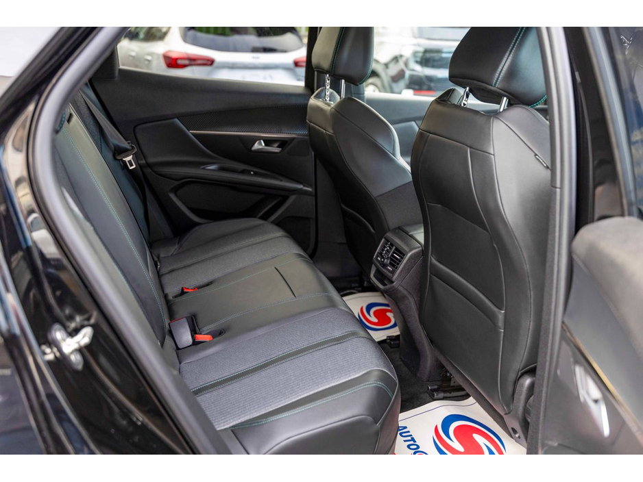 2021 Peugeot 3008 2021 Peugeot 3008 HYBRID2 PHEV 225bhp Allure €24,950