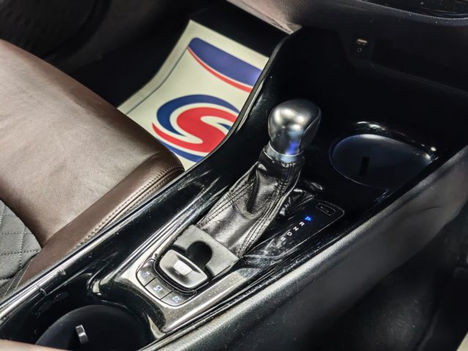 2018 Toyota C-HR 1.8 Excel CVT Automatic, Reversing camera €18,695