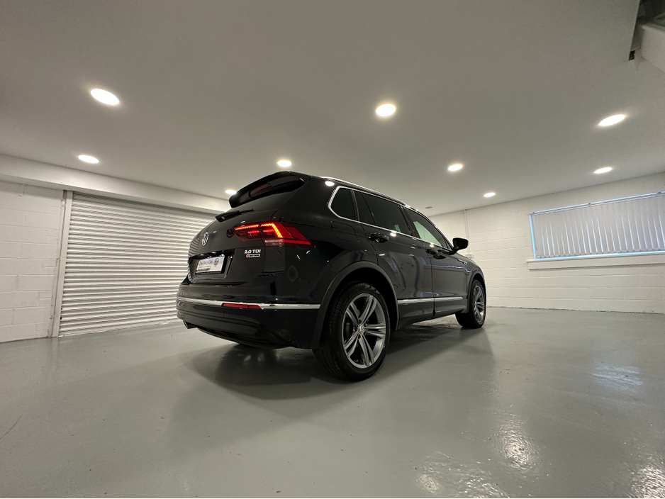 2019 Volkswagen Tiguan (191) R LINE 2.0TDI DSG 150BHP 4 MOTION LOW KMS VW/AUDI SPECIALISTS WWW.DENISDARCYCARS.IE €31,950