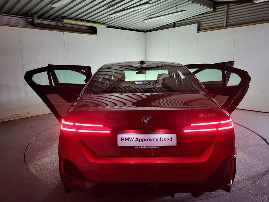2024 BMW 5 Series 530e M Sport Saloon €58,975
