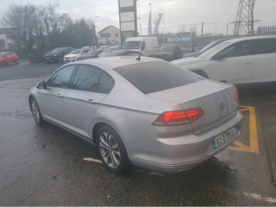 2016 Volkswagen Passat 1.6 TDI BLUEMOTION 120PS 4DR €9,000