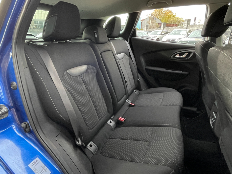 2022 Renault Kadjar EQUILIBRE TCE 140 - * Automatic, Reverse Camera, Sat Nav* €18,900