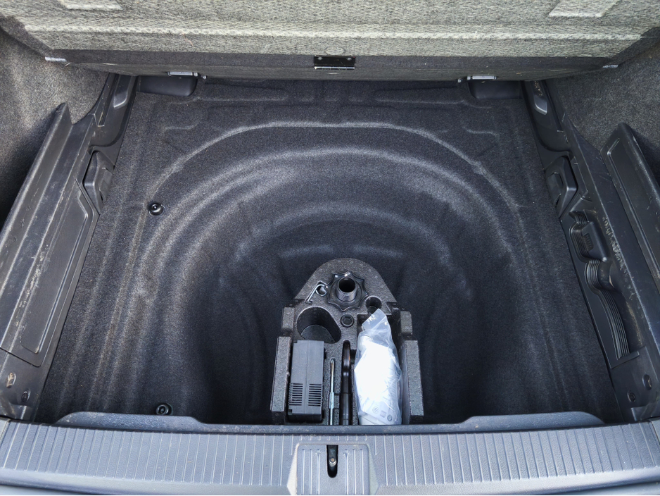 2021 Volkswagen Passat ESTATE BUS 2.0 TDI MANUAL 6SPEED FWD AA Approved 1 Year Warranty €19,950