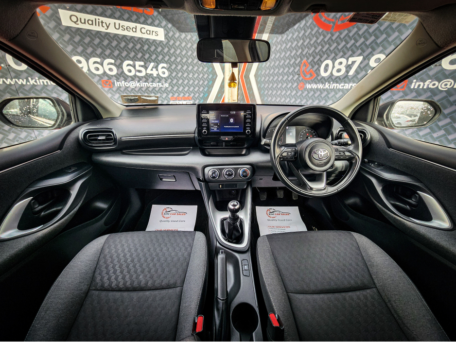 2022 Toyota Yaris 1.0 LUNA 4DR 1 Year Warranty €14,250