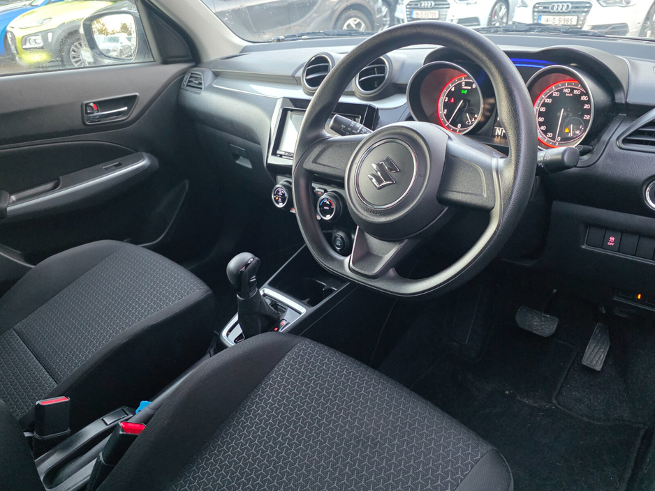 2023 Suzuki Swift  €17,950