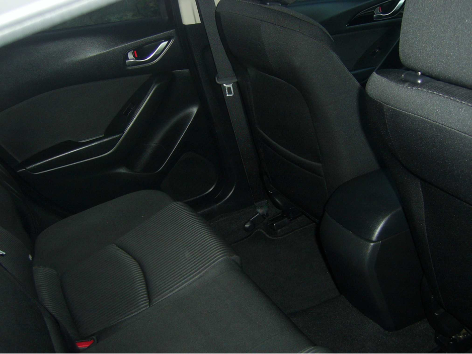 2016 Mazda Mazda3 1.5 D 105PS GT IPM 4DR €7,595