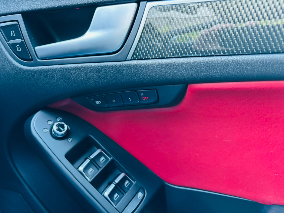 2012 Audi S5  €21,950