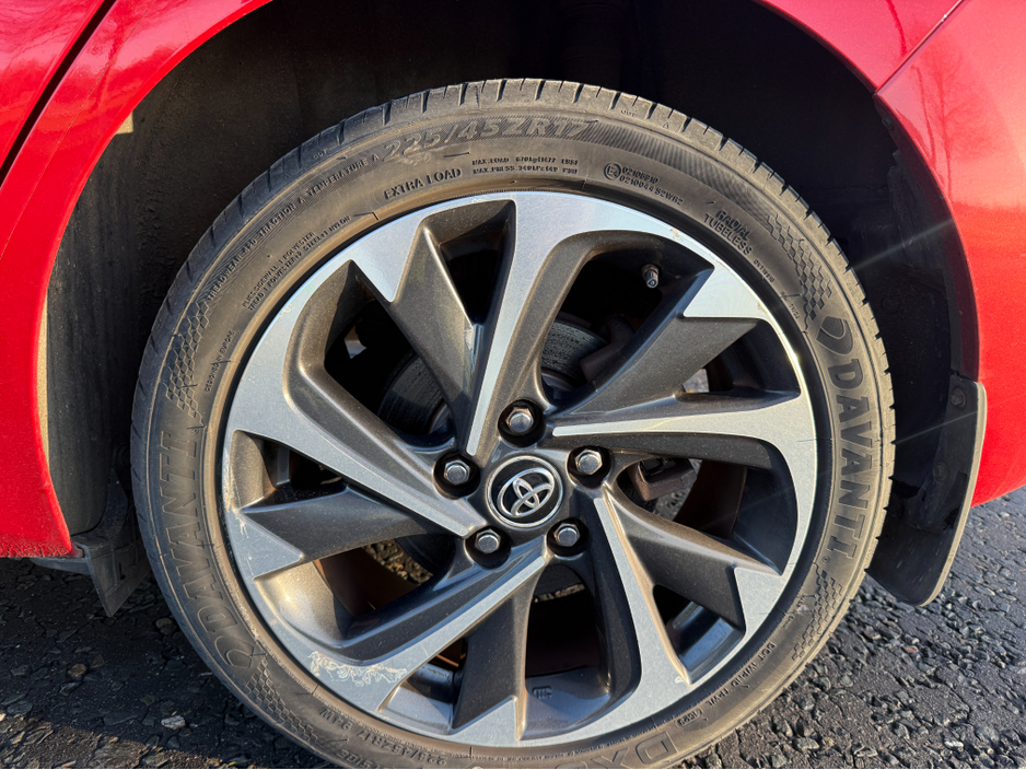 2016 Toyota Auris 1.2 TURBO SOL MODEL ONE OWNER 30K MILES €14,990