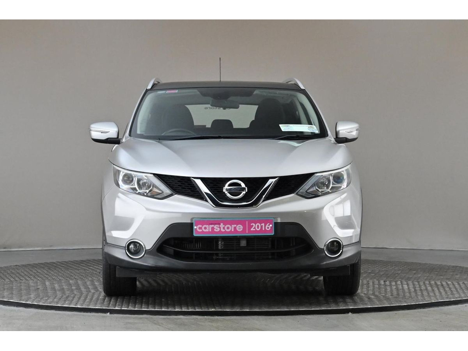 2016 Nissan Qashqai 1.2 SV CVT MY16 *GLASS ROOF*SAT NAV*REVERSE CAM* €14,890