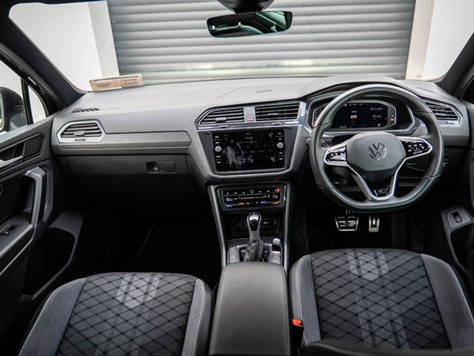 2023 Volkswagen Tiguan R-LINE TSI DSG €36,450