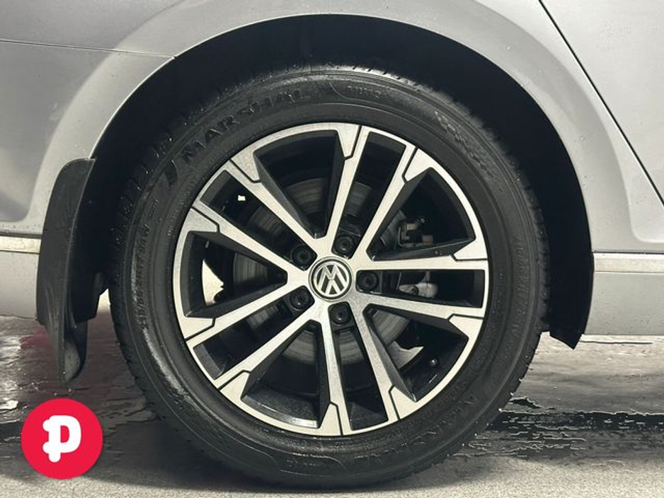 2018 Volkswagen Passat Highline 1.6TDI 120HP 4DR - Straight Sale Discount €19,950