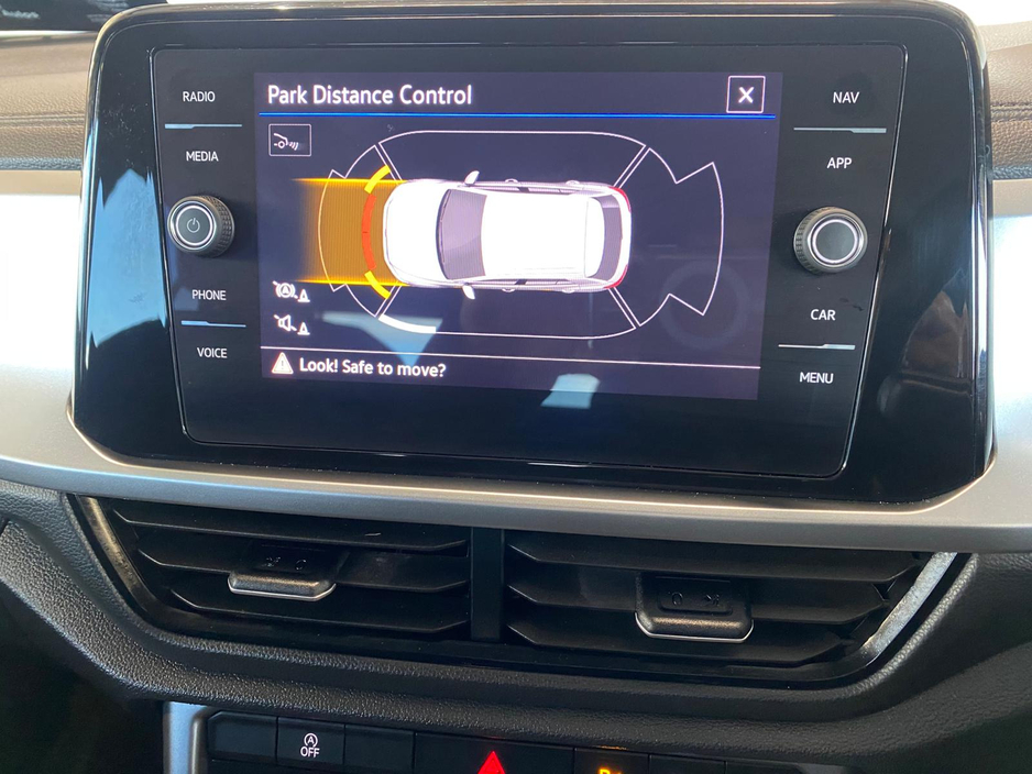 2023 Volkswagen T-Roc LIFE 1.0 TSI MANUAL 6SPEED FWD 110HP 5 €27,450