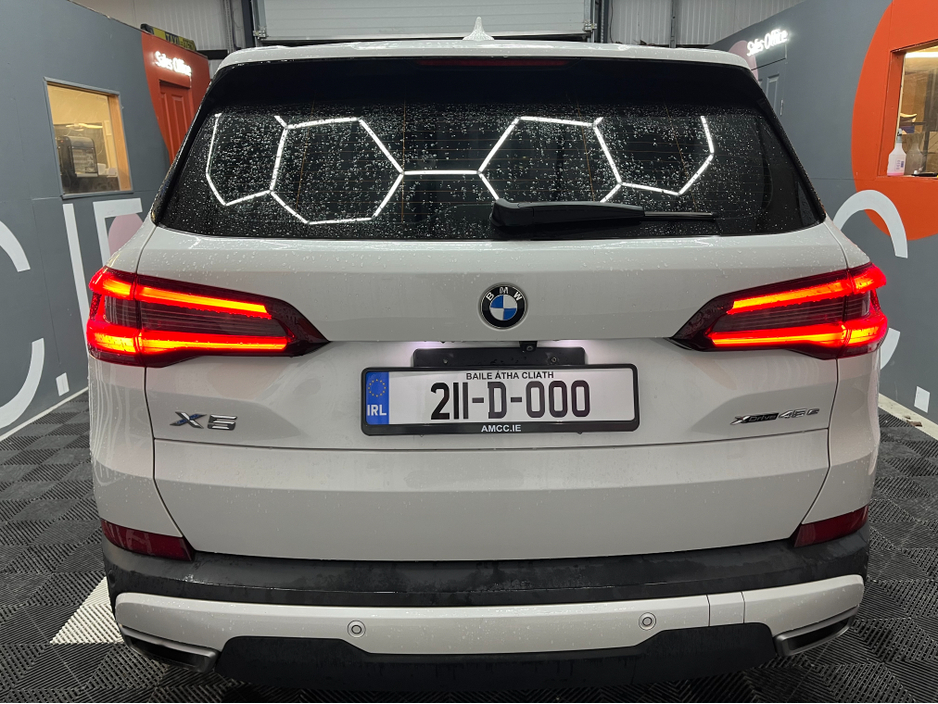 2021 BMW X5 €49950! 2021 BMW X5 xDRIVE45E 3.0 AUTOMATIC / CRUISE CONTROL / 360° PARKING CAMERA / ELECTRIC MEMORY & HEATED SEATS / PANORAMIC SUNROOF / AMBIENT LIGHTS €49,950