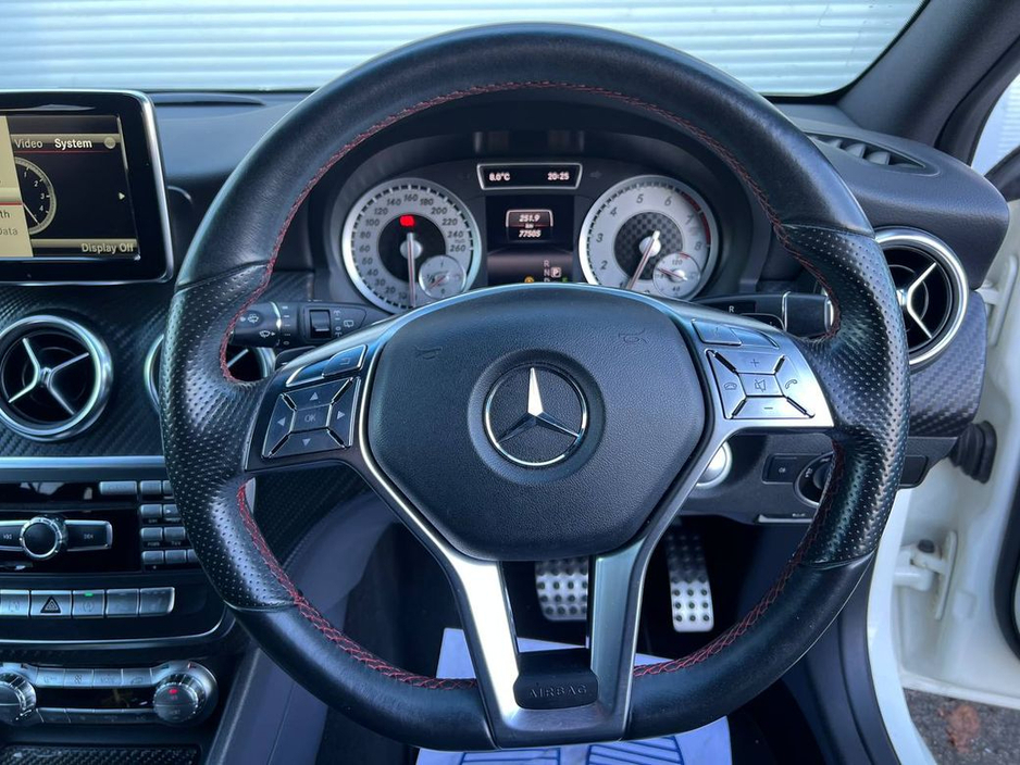 2015 Mercedes-Benz A Class A180 AMG-LINE 1.6 // SERVICE HISTORY // REVERSE CAMERA // DUAL ZONE CLIMATE CONTROL €15,750