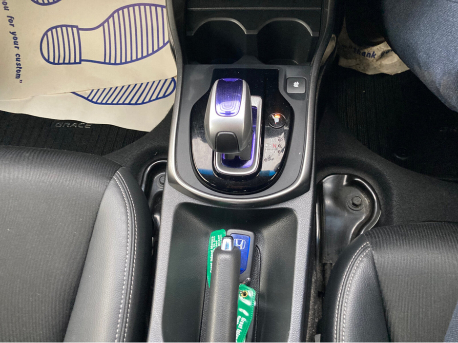 2015 Honda Grace 1.5i Petrol Hybrid Automatic EX Model €13,250