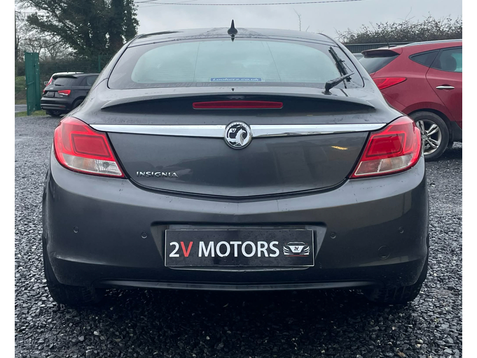 2011 Vauxhall Insignia 1.8 VVT-I EXCLUSIVE 138BHP LOW KM €3,450