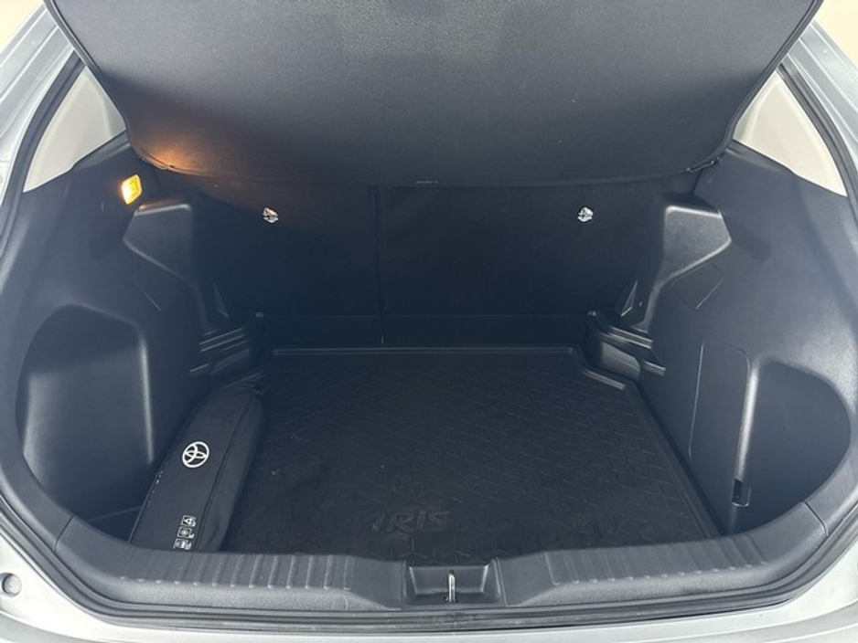 2023 Toyota Yaris Cross LUNA €27,950