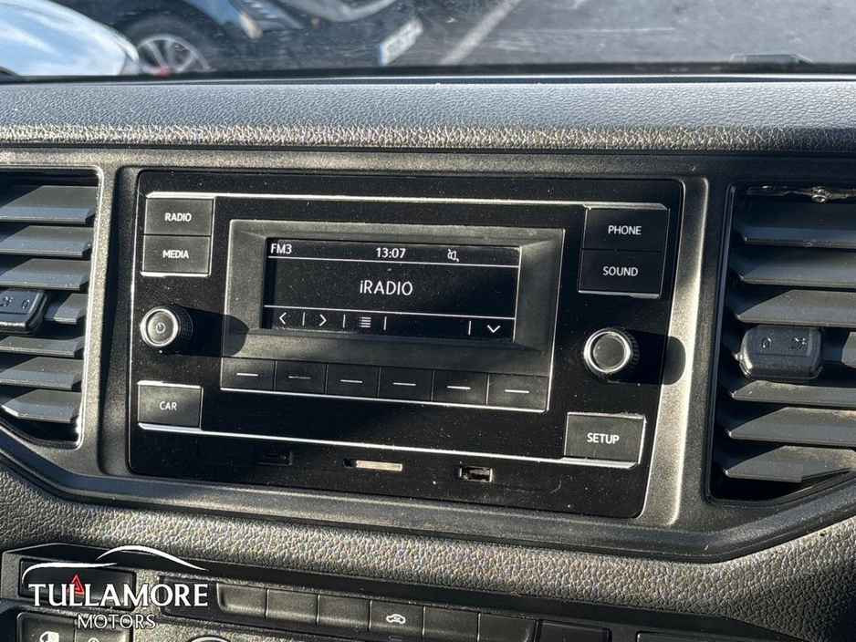 2020 Volkswagen Crafter CRAFTER 30 MWB 140BHP M6F 5DR €17,500