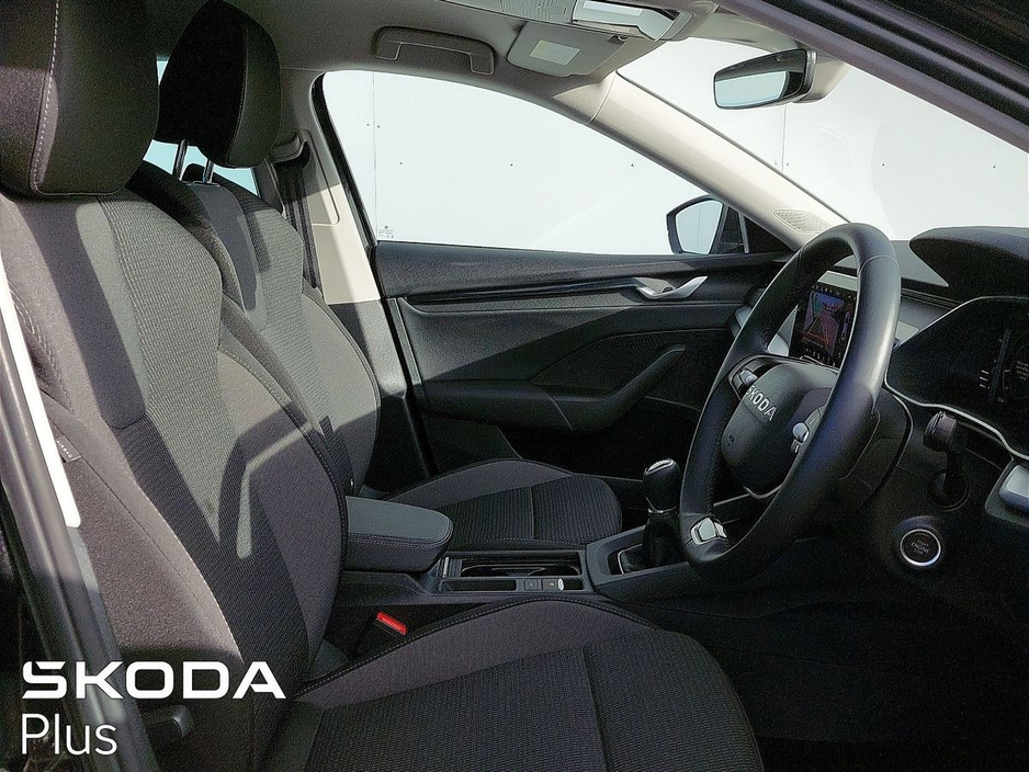 2025 Skoda Octavia SELECTION 2.0TDI 115HP €32,950