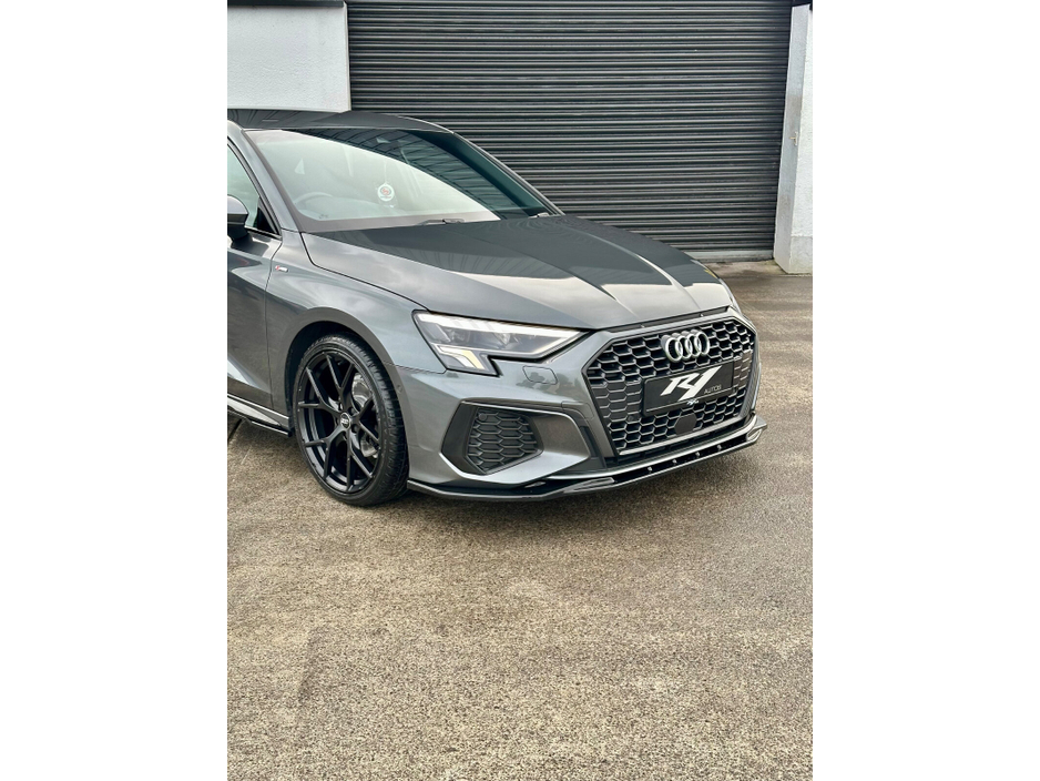 2022 Audi A3 35 TDI 150HP S tronic S Line €36,995