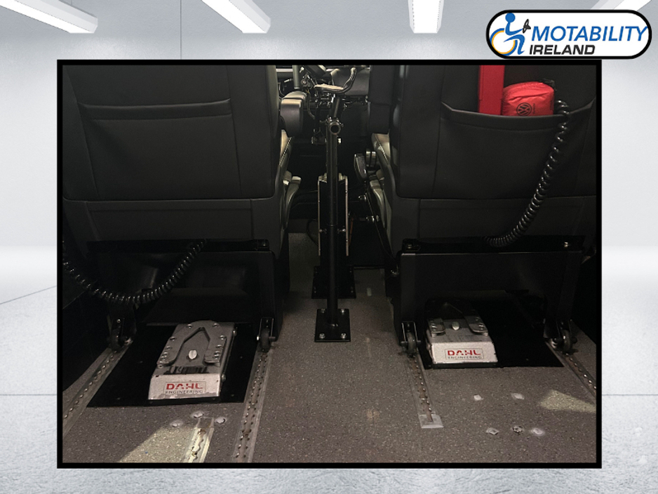 2020 Volkswagen Caravelle Drive from Wheelchair/Upfront Passenger SpaceDrive System €59,995