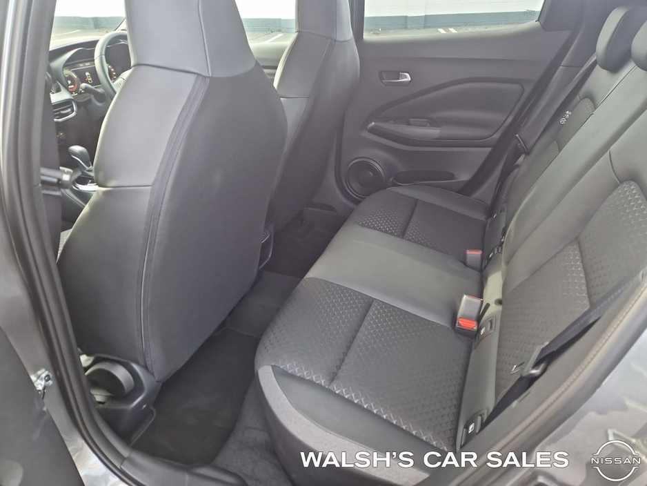 2025 Nissan Juke 1.6 HYB SV Premium MY24 1 €33,950