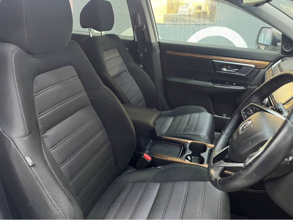 2019 Honda CR-V €26950! 2019 HONDA CR-V 2.0L HYBRID / 88K KMS / ADAPTIVE CRUISE CONTROL, HEATED SEATS, REVERSE CAMERA & MORE €26,950