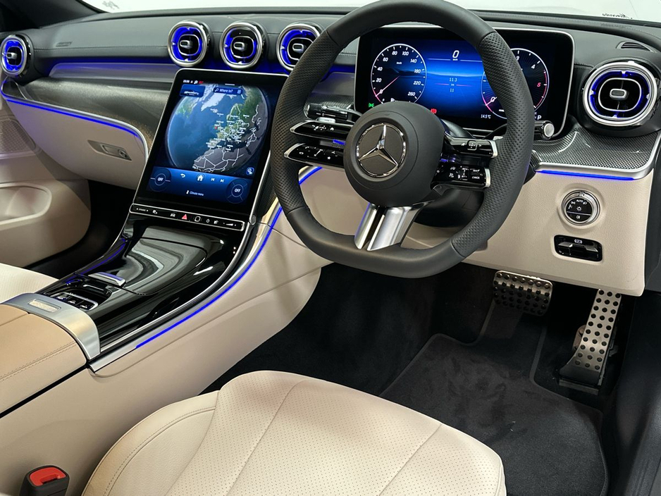 2026 Mercedes-Benz CLE CLE220 D Cabrio Premium AMG Line + €97,997