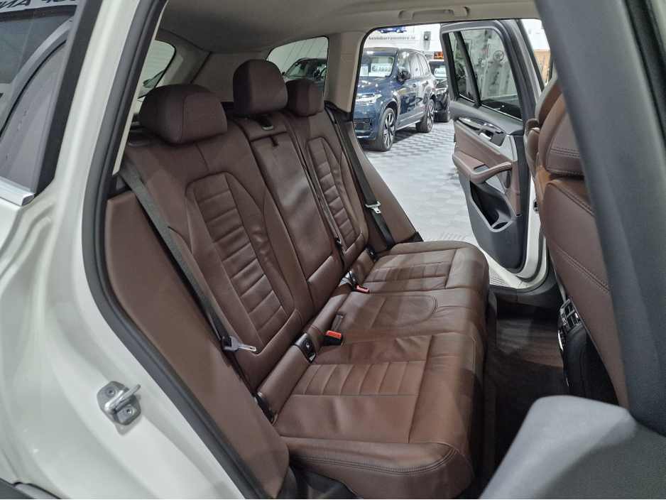 2021 BMW X3 30E X-DRIVE X-LINE AUTOMATIC **ONE OWNER / ACTIVE CRUISE CONTROL / APPLE CARPLAY / ELECTRIC TOWBAR / FULL MOCHA LEATHER / HEATED STEERING WHEEL / SAT NAV / REVERSE CAMERA / REAR TINTED GLASS** €38,450