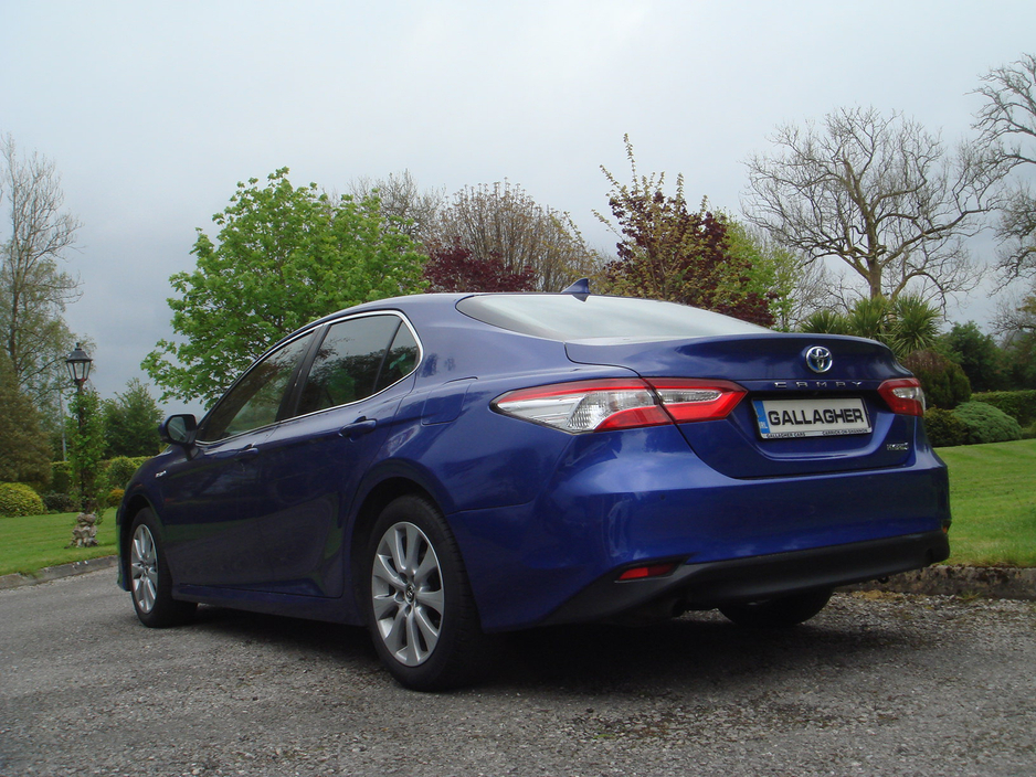 2019 Toyota Camry (192) Design 2.5 VVT-I Hybrid €180 Road Tax NCT 6/26 *** Your's from as little as €91 Per Week *** SALE *** SALE *** SALE *** €16,999