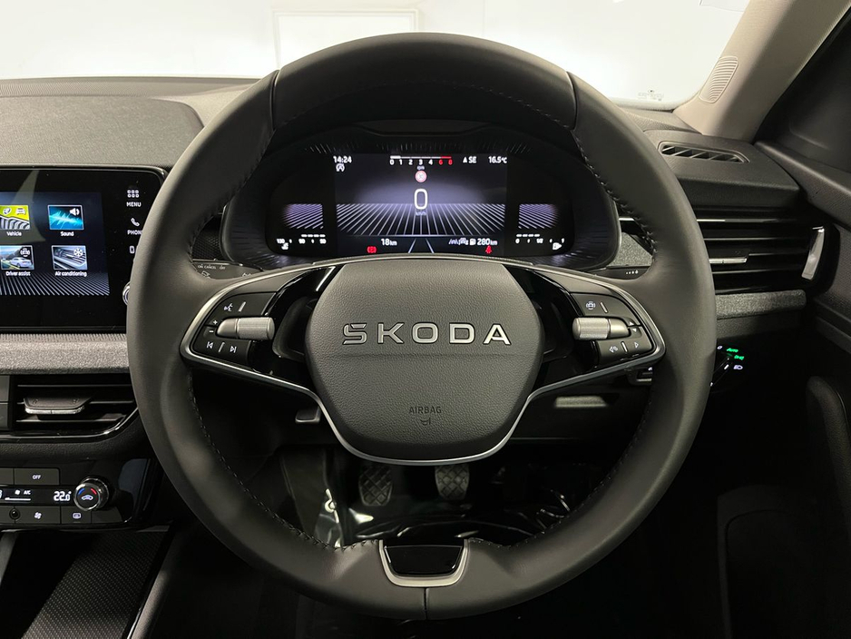 2025 Skoda Kamiq Selection 1.0TSI 115BHP - Reversing Camera - Climate Control - Cruise Control - Auto Lights/Wipers - Apple CarPlay/Android Auto €29,950