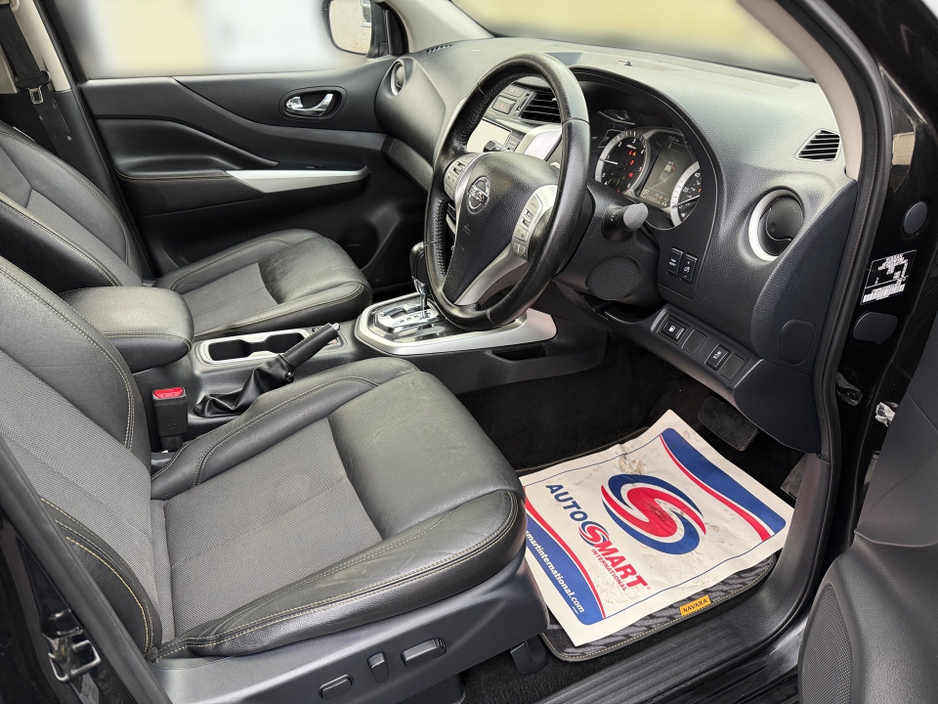 2019 Nissan Navara 2.3 DCI N-GUARD AUTO**NO VAT**31/12/19**FULL BODY KIT**NEW MODEL**MINT**FSH** €25,950