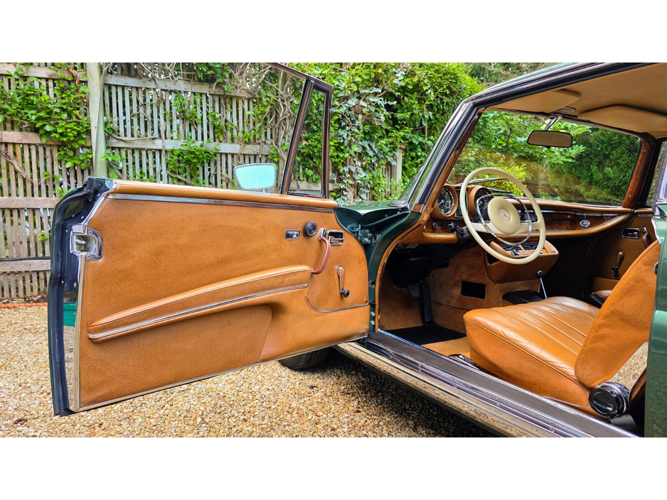 1970 Mercedes-Benz 280  €130,000