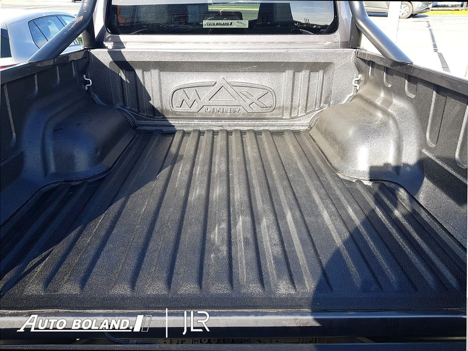 2023 Toyota Hilux 2.8 GR Sport Auto - Diamond Turned Alloy Wheels, Heated Seats, Reverse Camera, LED DRL, Sat Nav €49,975