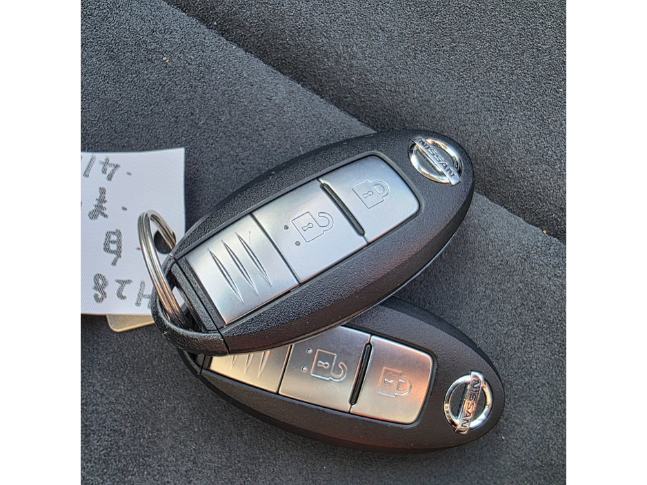 2016 Nissan Note 1.2 5dr. SV 16 inch alloys €9,950