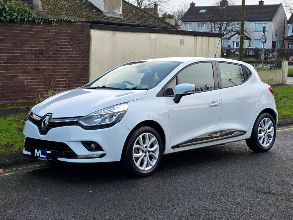 2017 Renault Clio 1.2 16V 75 DYNAMIQUE NAV €9,995