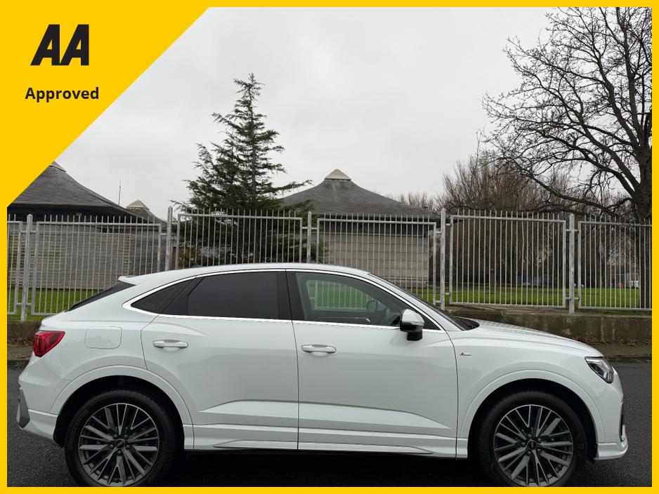2022 Audi Q3 1.5 SPORTBACK S LINE €41,995