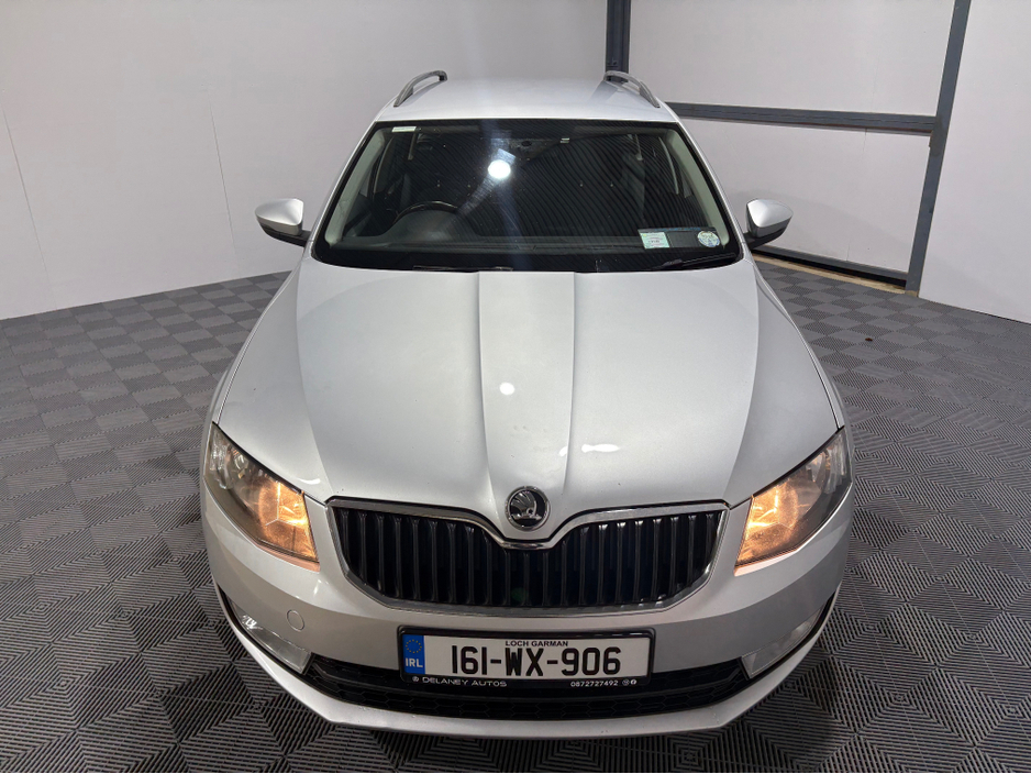2016 Skoda Octavia 1.6 TDI 11 110HP 4DR COMBI AMBITION €9,950