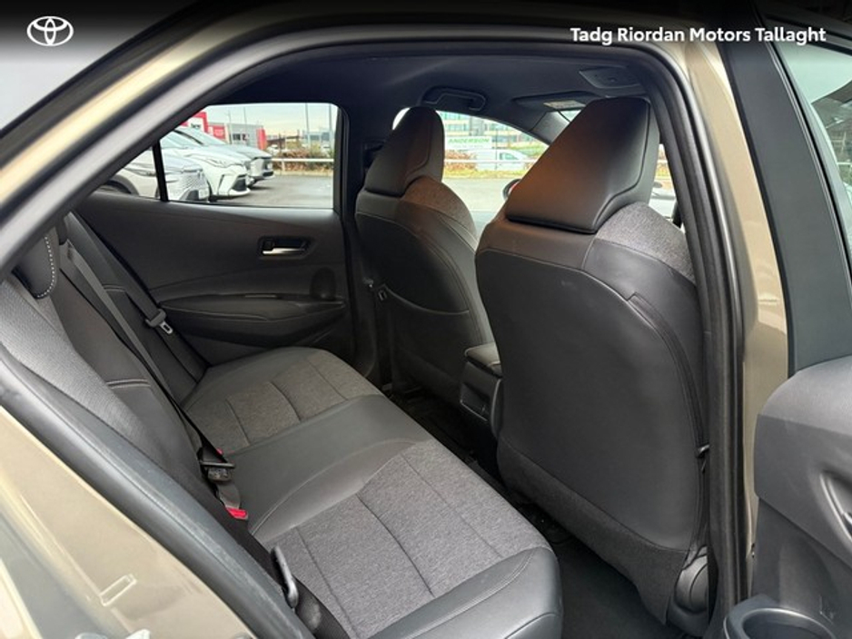 2023 Toyota Corolla HYBRID L/SPORT HB €27,950