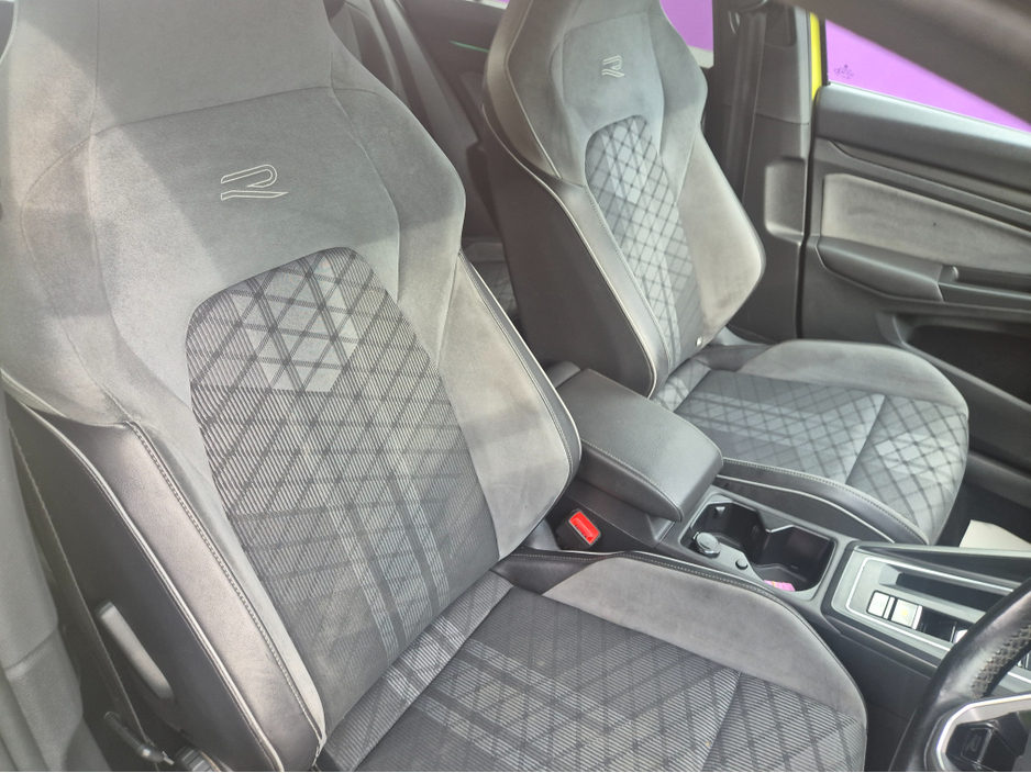 2021 Volkswagen Golf R-LINE TDI S-A DSG €31,750