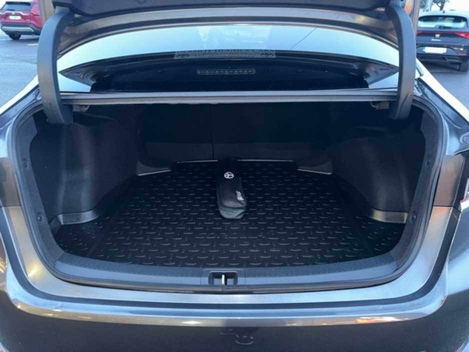 2024 Toyota Corolla LUNA SPORT SALOON 4DR €32,750