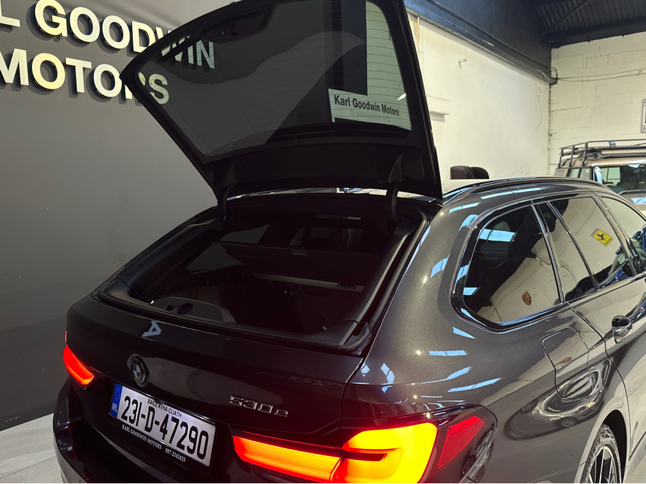 2023 BMW 5 Series 530E M SPORT TOURING AUTO €39,950